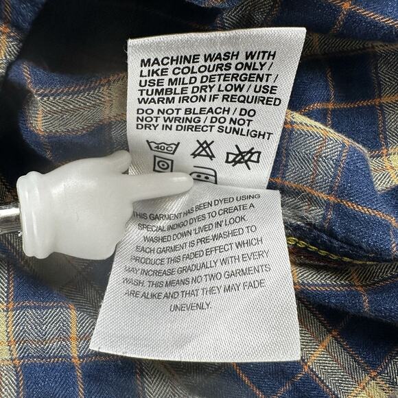 Indian Terrain Vintage Indigo Button Down Shirt Men's‎ small Plaid Slim fit - Picture 8 of 10